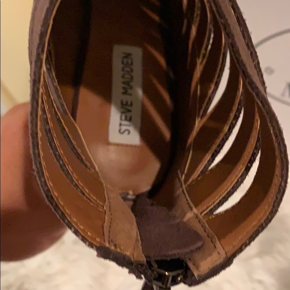 Steve Madden - Picture 4 of 5